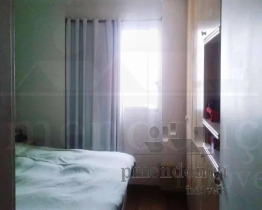 Imagem Excelente cobertura trilex. 1º Piso com living amplo para 2 ambientes, 3 dormitórios sendo 2 suít...