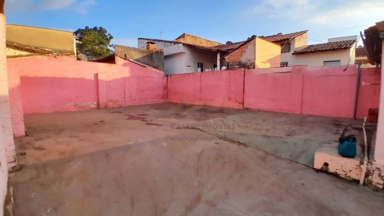 Imagem Casa com 2 dormitórios à venda, 62 m² por R$ 320.000,00 - Centro - Tatuí/SP