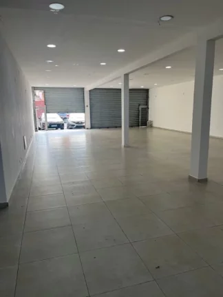 Imagem salão comercial para locação, Avenida Quinze de Novembro, Centro, Ferraz de Vasconcelos