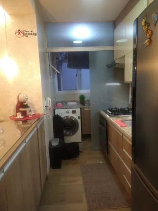 Imagem APARTAMENTO COM 3 DORMITÓRIOS A VENDA NA VILA SANTA CLARA. REFORMADO, COM VARANDA, VAGA DE GARAGEM E LAZER COMPLETO.