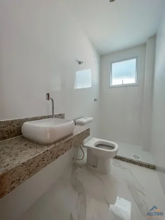 Imagem Apartamento com 2 Quartos à Venda no Centro de Guarapari/ES