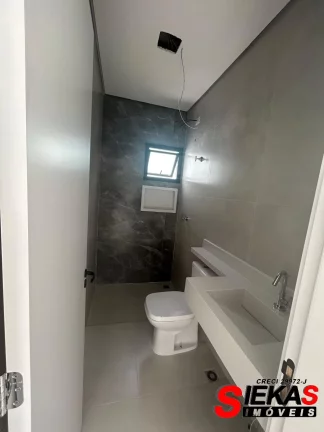 Imagem Imperdível oportunidade: Casa à venda em São Paulo-SP, Vila Prudente - 3 quartos, 1 suíte, 1 sala, 2 banheiros, 2 vagas, 107m²!