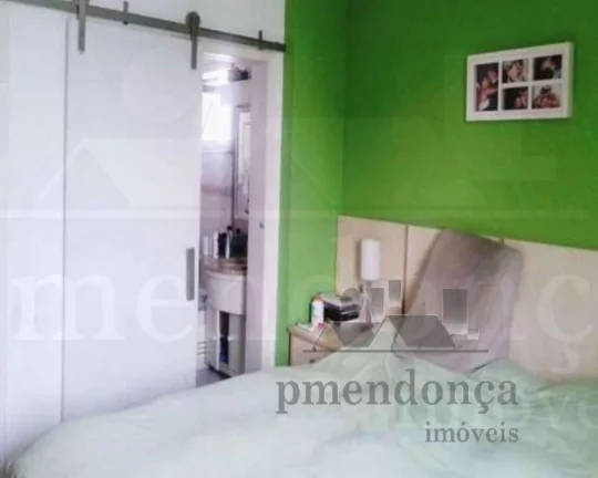 Imagem Excelente cobertura trilex. 1º Piso com living amplo para 2 ambientes, 3 dormitórios sendo 2 suít...
