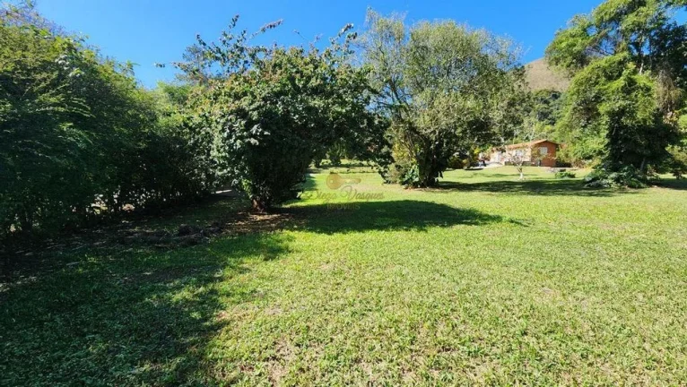 Imagem Terreno em Condomínio para Venda em Teresópolis / RJ no bairro Vargem Grande
