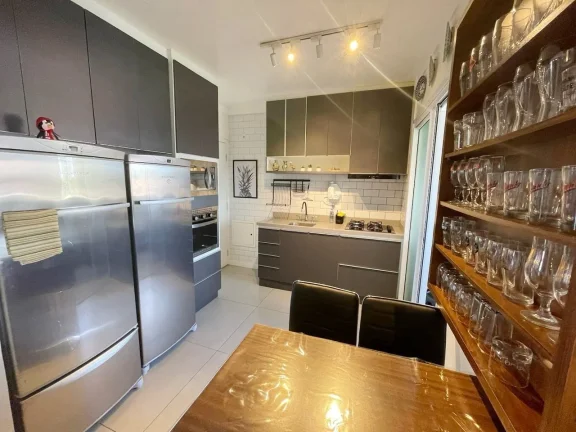 Imagem Apartamento 108M², 3Q, 3 Suítes, 4 Banheiros, 1 Lavabo, 2 Vagas, Varanda Gourmet, Academia, Piscina Aberta e Fechada, Sauna, Churrasqueira, Quadra.