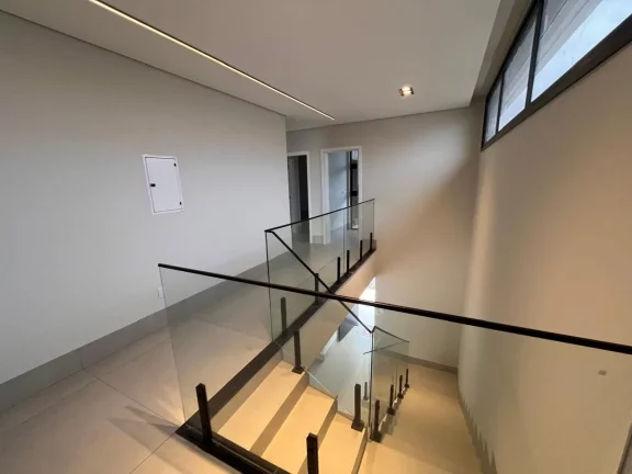 Imagem Casa em Condomínio para Venda em Cuiabá / MT no bairro Jardim Imperial