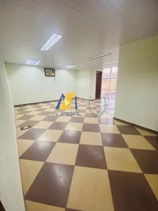 Imagem "Cansado de procurar galpão e só achar encrenca?"