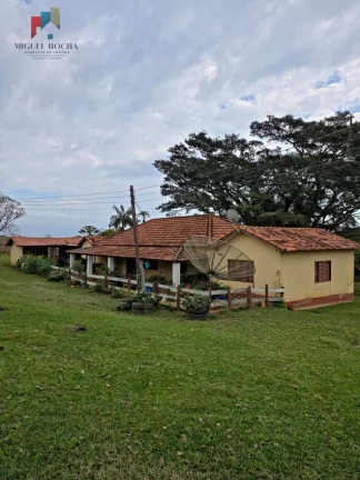 Imagem Sítio em Centro, Pardinho/SP
