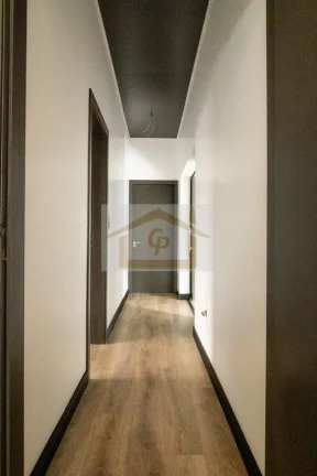 Imagem Alto Padrão, Lindíssima, Térrea com 5 suítes!!!