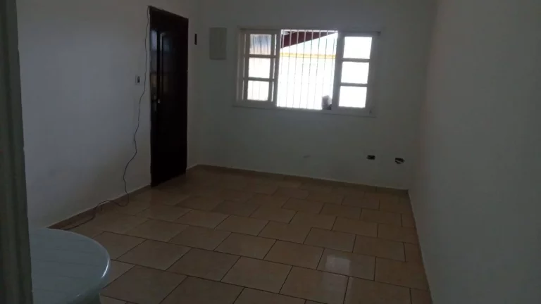 Imagem Casa Pronta para Morar no Maracanã com 4 Quartos e 2 Suítes