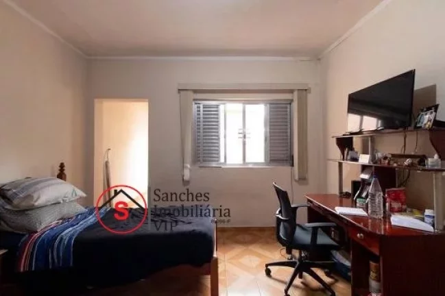 Imagem SOBRADO VILA PRUDENTE 130m Construída 105,00m Terreno 4,25 x 24,71 03 Dormt 01 Salas ( TV / Estar/ Jantar) 01 Cozinha ampla (c/ armarios) 02 Vagas