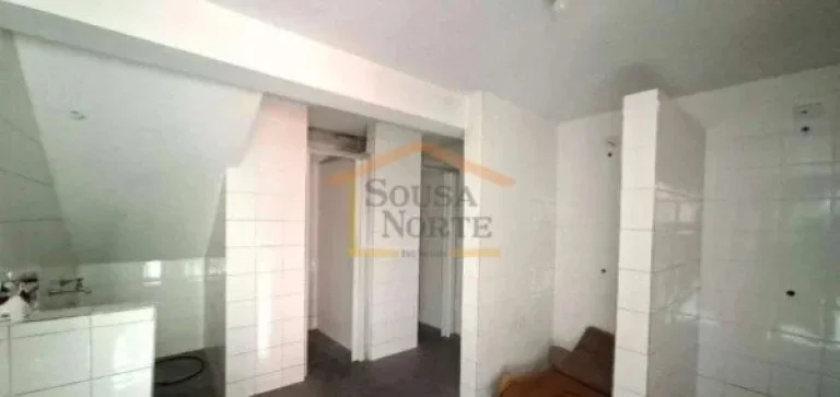 Imagem GalpÃ£o comercial com 600mÂ² de Ã¡rea construÃ­da, pÃ©-direito de 6,5 metros.

Excelente localizaÃ§Ã...