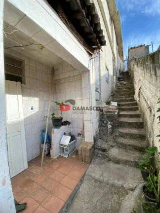Imagem Casa à venda 2 Quartos, 1 Vaga, 275M², Santa Maria, Santo André - SP