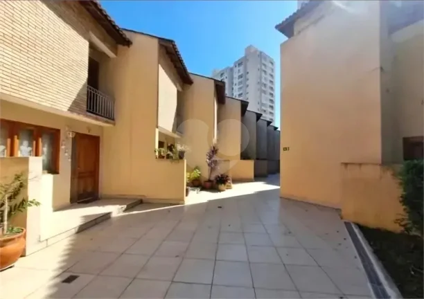 Imagem Casa à venda com 2 quartos, sendo 2 suítes, no condomínio Res Village Cancun, São Paulo - SP
