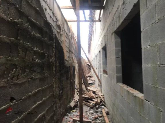 Imagem Sobrado com 2 dormitórios à venda, 58 m² por R$ 300.000,00 - Aviação - Praia Grande/SP