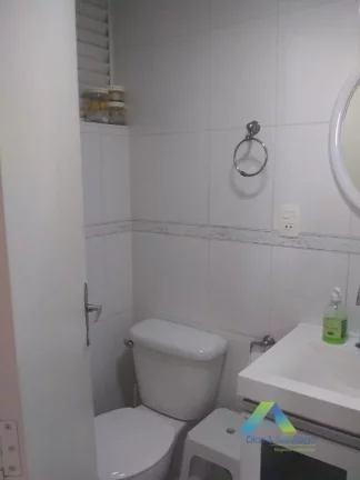 Imagem Lindo apartamento com 2 dormitórios, sendo 1 suite 1 vaga com salão de jogos, churrasqueira, salão de festa com localização privilegiada.