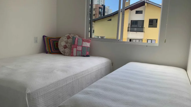 Imagem 2 dormitórios sendo 1 suíte e 2 vagas de garagem - Bairro das Nações, Balneário Camboriú/SC
