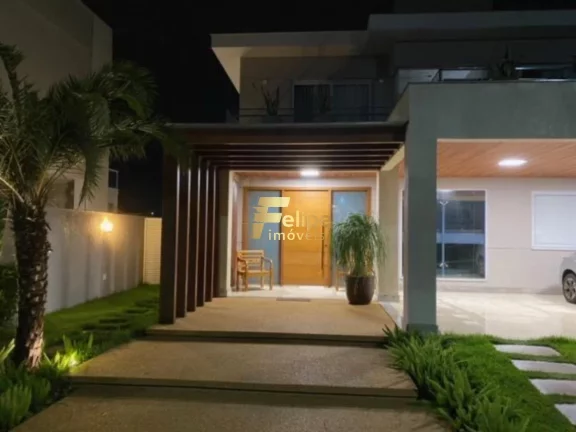 Imagem BELÍSSIMA E HARMONIOSA CASA DUPLEX LOCALIZADA EM CONDOMÍNIO DE LUXO EM SERRA/ES!