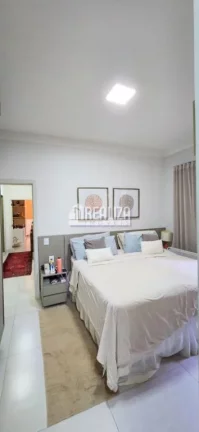Imagem Casa com 3 suítes no Condomínio Estância dos Ipês em Uberaba