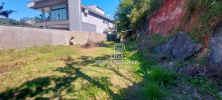 Terreno à venda, 531 m² por R$ 450.000,00 - Tijuca - Teresópolis/RJ