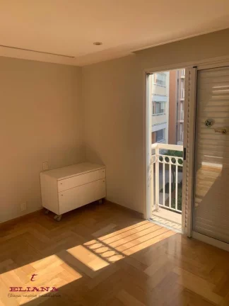 Imagem Duplex em São Paulo, Alto da Lapa, com 7 quartos, 390m²