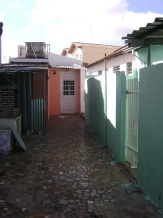 Imagem Nova America - 4 casas simples totalizando 236,28 m² em uma área de 484 m² Abrigo para 4 carros A...