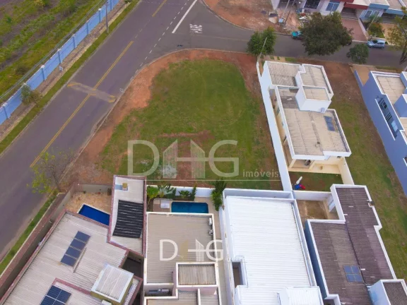 Imagem Terreno à venda com 300 m² | Condomínio Campos do Conde II | Paulínia - SP