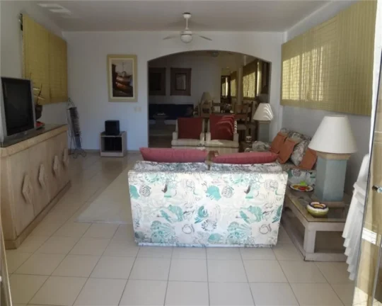 Imagem Apartamento à venda no Guarujá na Praia das Pitangueiras.