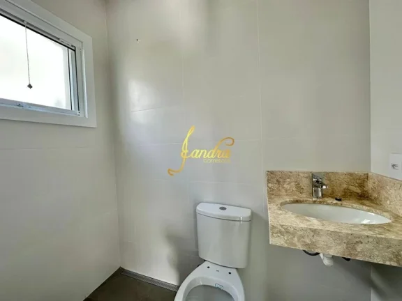 Imagem Sobrado em condomínio fechado com 04 suites
