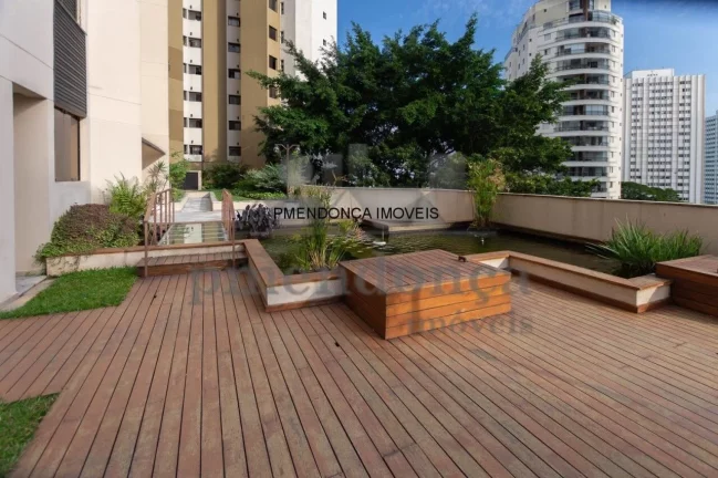 Imagem Apartamento com 03 quartos e 2 vagas na Rua Bergamota, 154m²