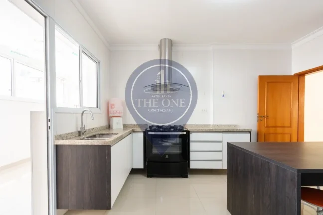 Imagem Apartamento de Luxo à Venda na Bela Vista: 3 quartos, 1 suíte, 2 salas, 1 vaga de garagem, 177m². Confira!