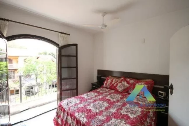 Imagem SOBRADO EM CONDOMINIO COM PORTEIRA FECHEDA !!!