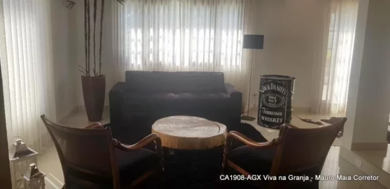 Imagem Casa com 4 dormitórios à venda, 288 m² -Granja Viana - Carapicuíba/SP