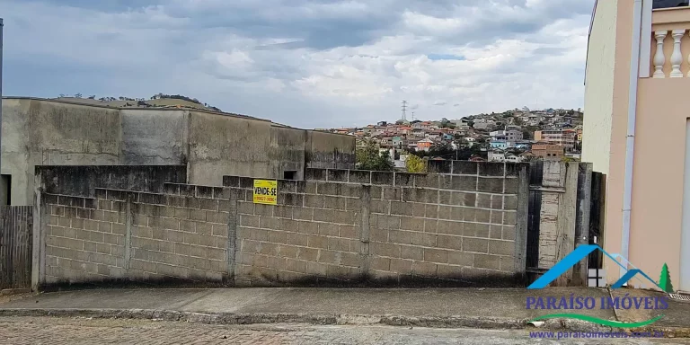 Imagem Oportunidade Única: Terreno no Centro de Paraisópolis