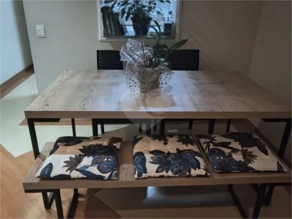 Imagem Apartamento à venda com 3 quartos, sendo 1 suíte, no condomínio Portal Dos Bandeirantes, São Paulo - SP