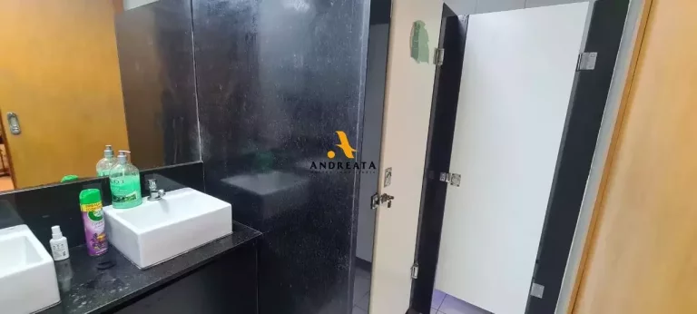 Imagem Barra da Tijuca - O 2 Corporete ... Offices - Vendo conjunto de loja triplex - totalmente refomada!