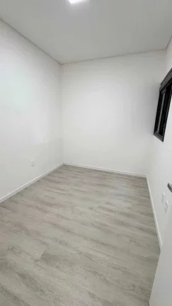 Imagem Geminado com 3 dormitórios sendo1 suíte e 1 vaga - Iririú | Joinville/SC