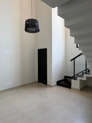Imagem Casa à venda ou para alugar com 3 quartos, sendo 1 suíte, no condomínio Marchant Buarque, Atibaia - SP