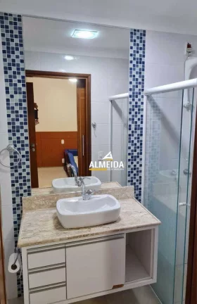 Imagem Casa com 5 dormitórios à venda, 264 m² por R$ 1.200.000,00 - Estádio - Rio Claro/SP