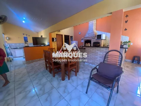 Imagem Casa c/ 3 dorms, 1 suite e 4 vagas