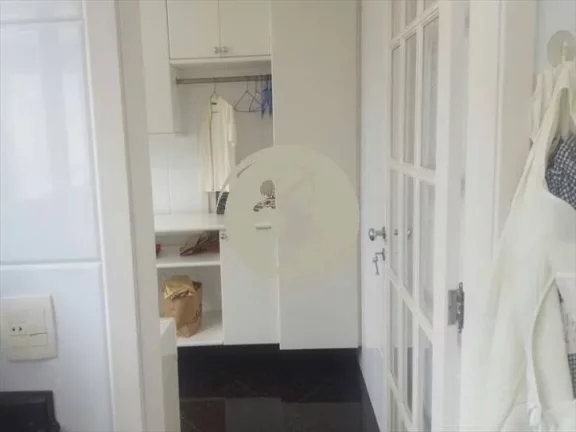 Imagem SOBRADO MARAVILHOSO A VENDA EM ALPHAVILLE MARAVILHOSA CASA RICA EM ACABAMENTO E EM ARMARIOS, LOCALIZ...