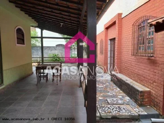Imagem Casa para Venda em Maricá, Barra de Maricá, 5 dormitórios, 2 suítes, 2 banheiros, 4 vagas