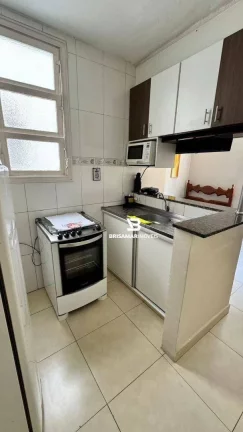 Imagem Kitnet com 1 dormitório à venda, 29 m² por R$ 268.000,00 - Pitangueiras - Guarujá/SP