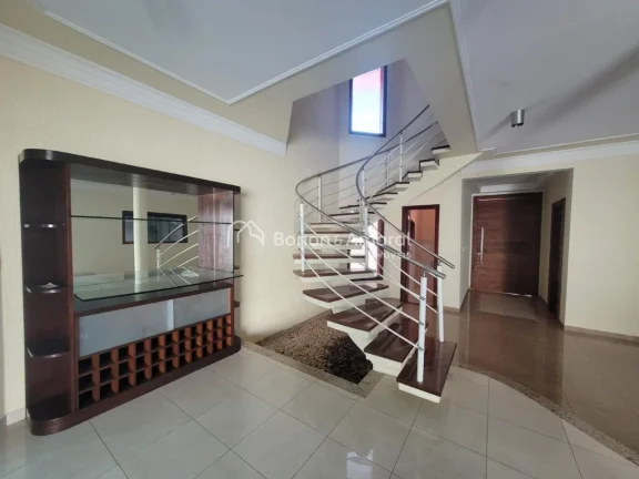Imagem **Casa Moderna e Aconchegante com Área Gourmet e Piscina no Condomínio Ideal em Valinhos** 

Se vo...
