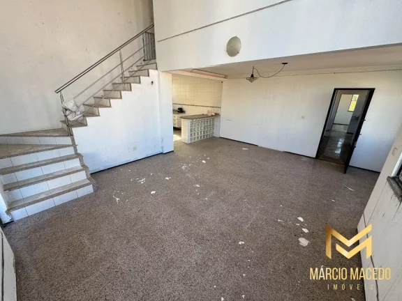 Imagem Casa com 7 dormitórios à venda, 641 m² por R$ 895.000,00 - São João Do Tauape - Fortaleza/CE