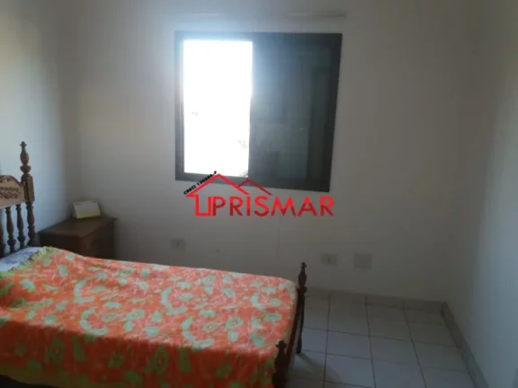 Imagem Frente 2 Dormitórios, 1 suíte, depend empregada Vaga demarc