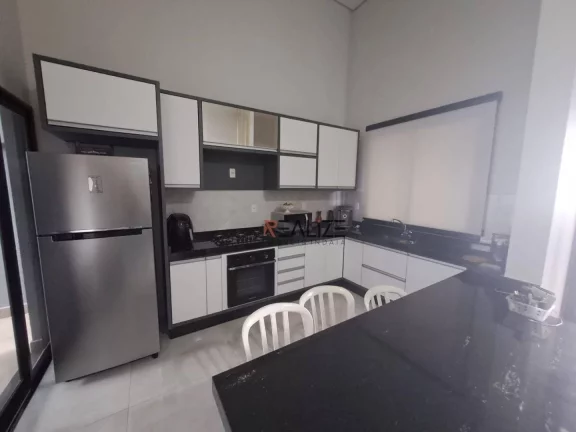 Imagem Casa semi nova com 3 dormitórios à venda, 105 m² por R$ 960.000 - Condomínio Park Real - Indaiatuba/SP