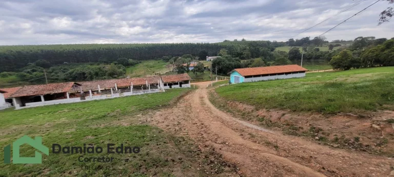 Imagem CHÁCARA À 2 KM DA RODOVIA DOM GABRIEL NO MUNICÍPIO DE ITÚ