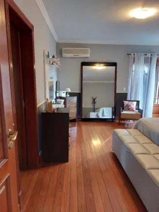 Imagem Casa com 3 dormitórios à venda, 379 m² por R$ 2.650.000,00 - Granja Viana - Cotia/SP