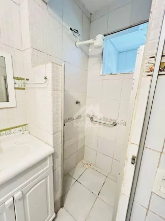 Imagem Apartamento com 3 dormitórios à venda, 90 m² por R$ 390.000,00 - Praia da Costa - Vila Velha/ES